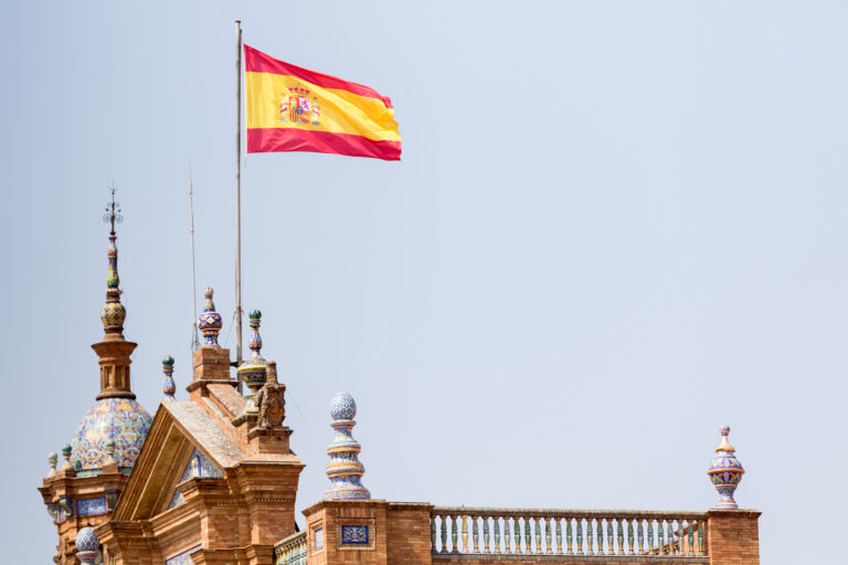 Gestión Colectiva de Contrataciones en Origen para 2025: Implicaciones para la Extranjería